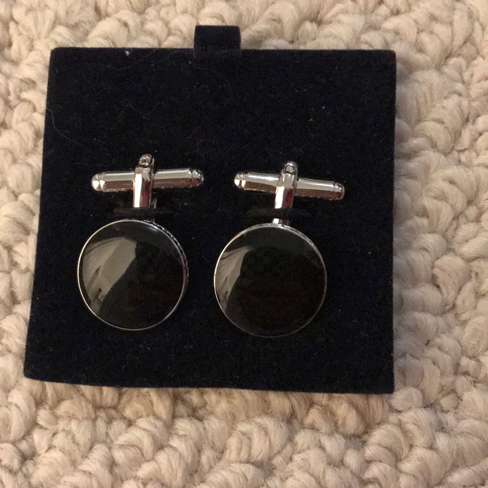 men’s cuffs